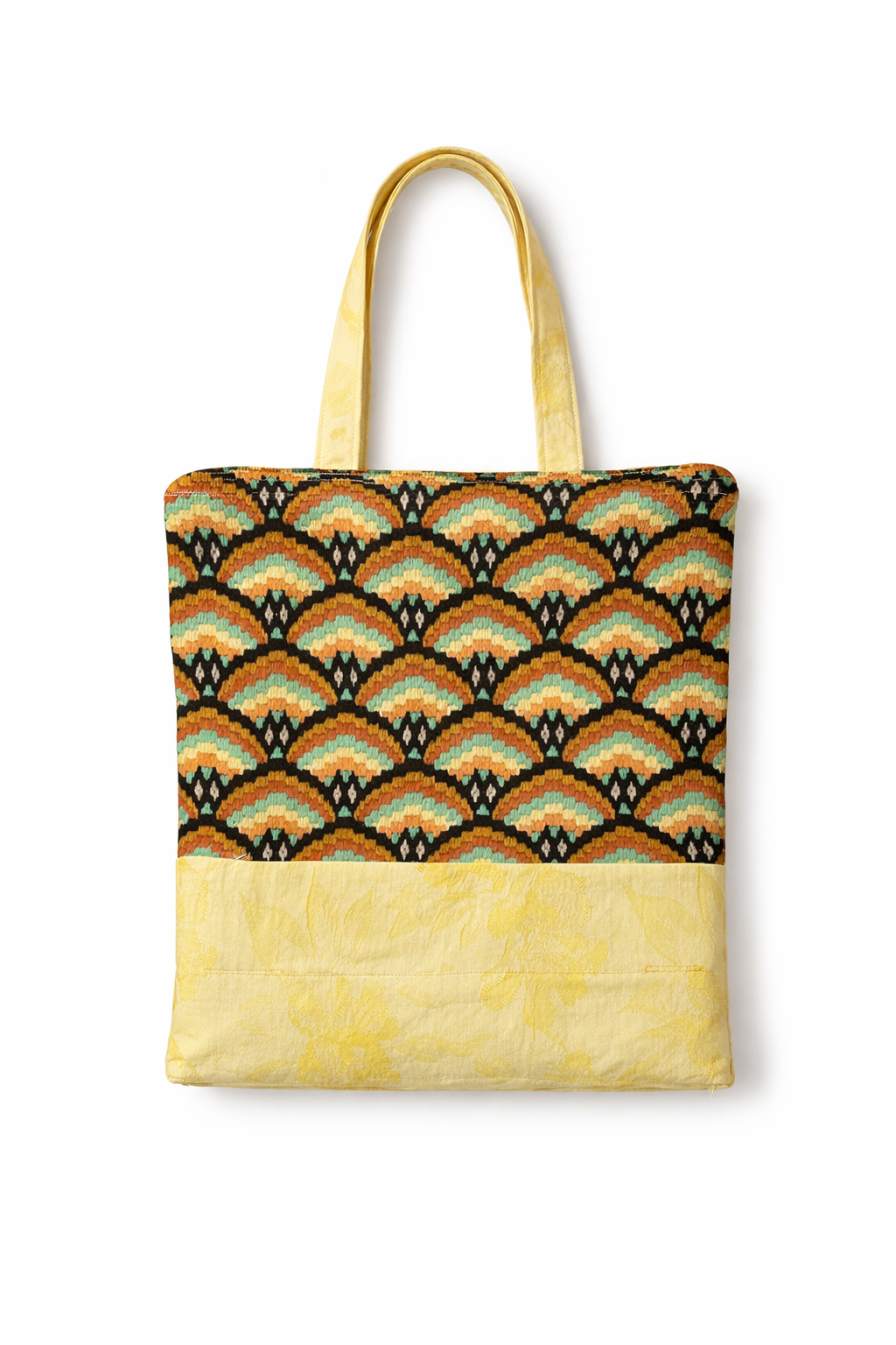 Simple Form Canvas Tote